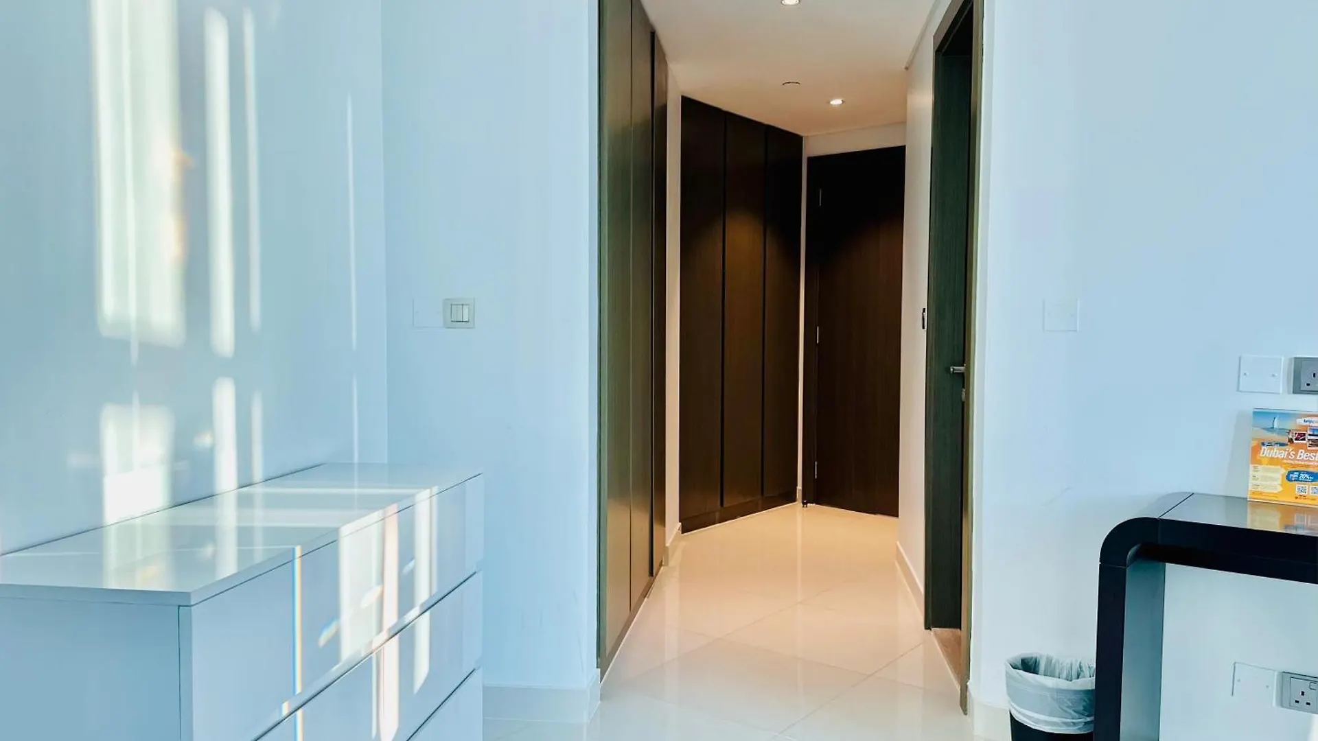 Apartment Vserve Stylish Suite 1 Bedroom With Burj Khalifa And Canal View Dubai